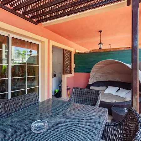 Apartmento Terrazas Del Duque Apartment